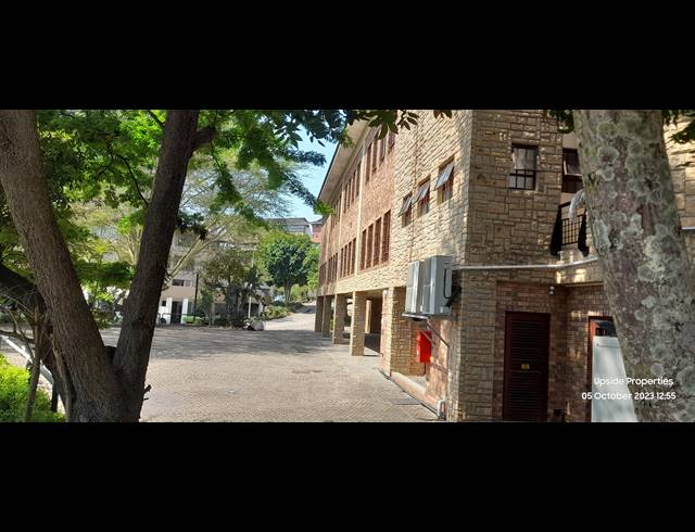 384M² OFFICE TO LET IN WESTVILLE